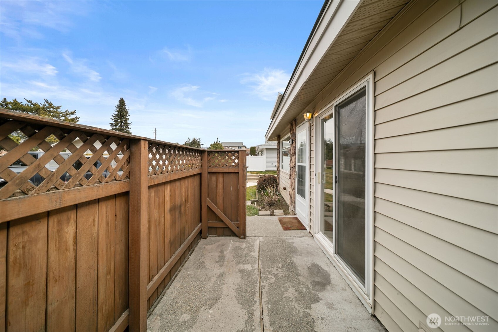 100 Simon Street #13, East Wenatchee, WA 98802