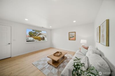 100 Simon Street #13, East Wenatchee, WA 98802 - Photo 3