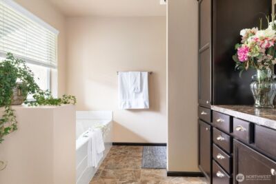 942 Walker Heights Place , Oak Harbor, WA 98277 - Photo 22