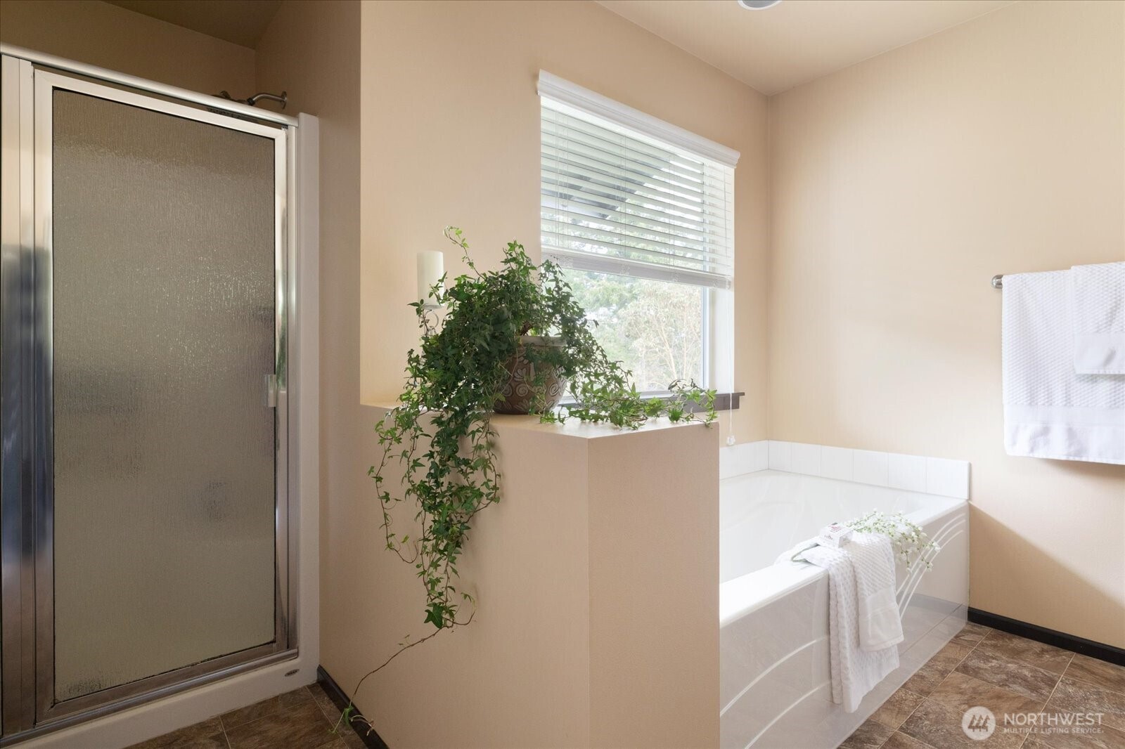 942 Walker Heights Place , Oak Harbor, WA 98277