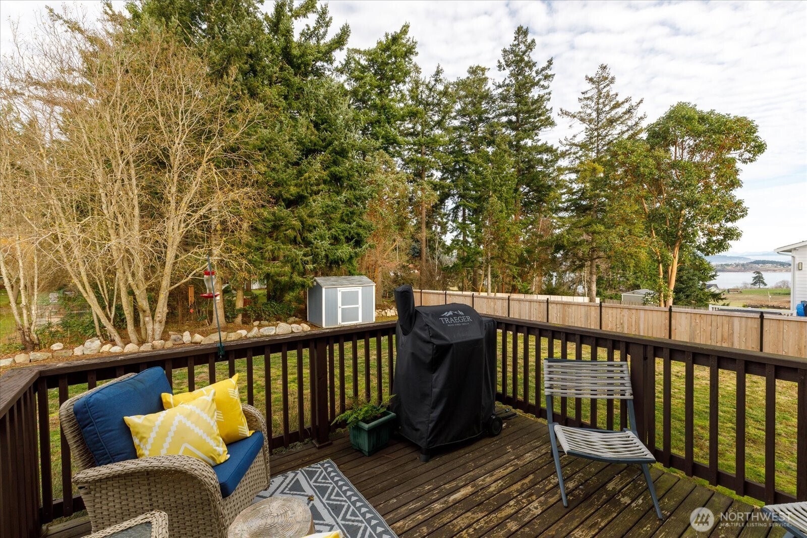 942 Walker Heights Place , Oak Harbor, WA 98277