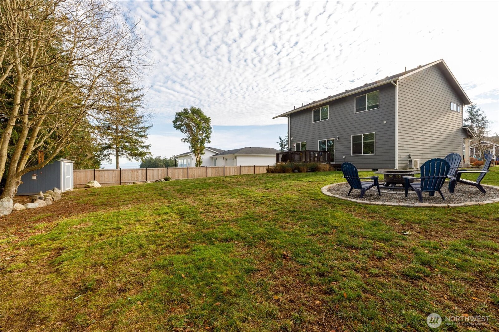 942 Walker Heights Place , Oak Harbor, WA 98277