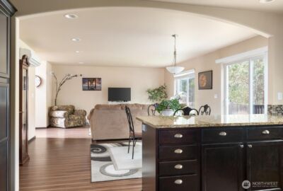 942 Walker Heights Place , Oak Harbor, WA 98277 - Photo 9