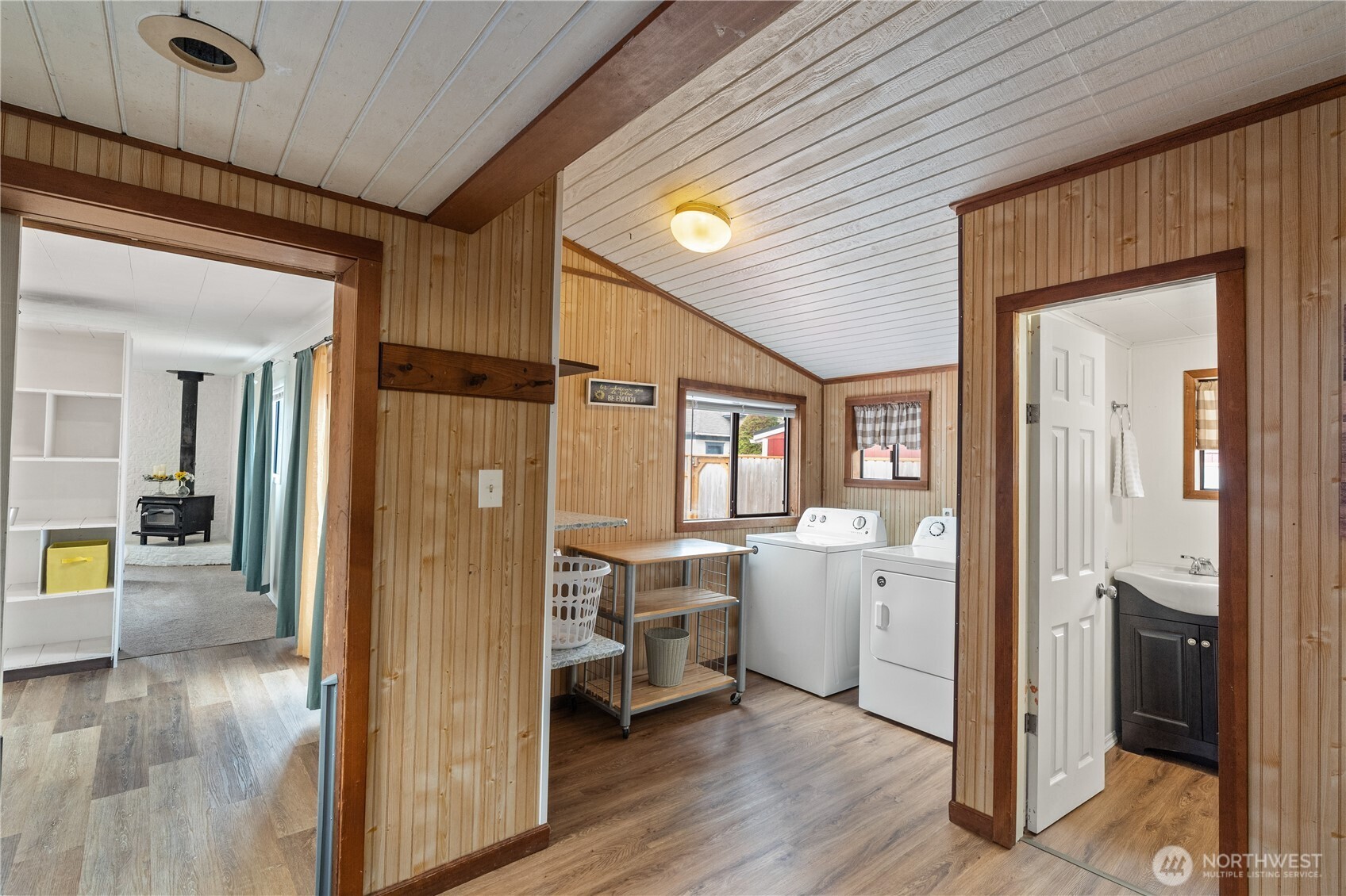 314 M Street , Hoquiam, WA 98550