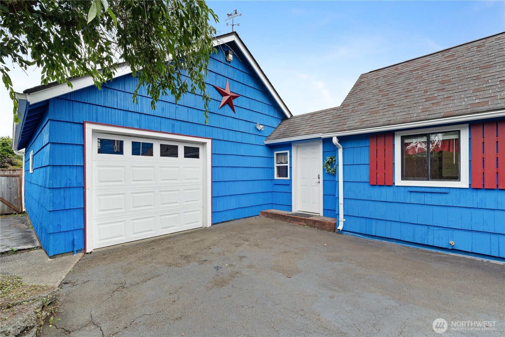 314 M Street , Hoquiam, WA 98550