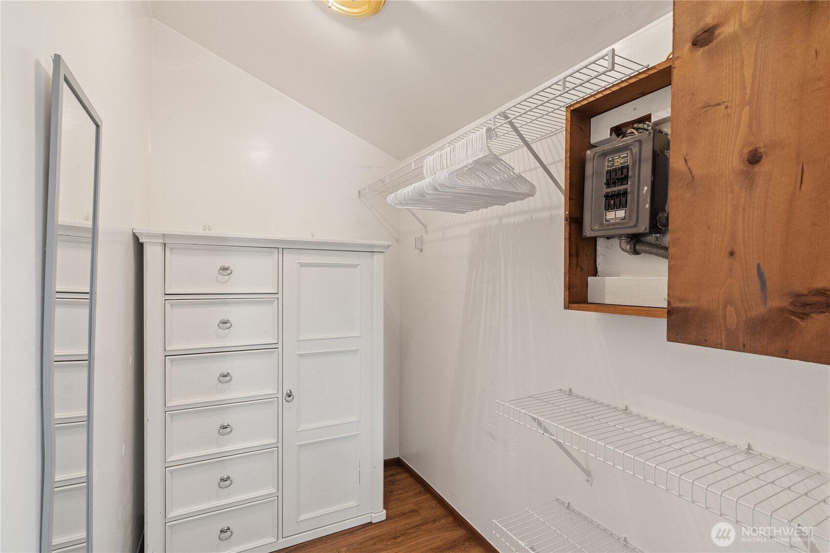 314 M Street , Hoquiam, WA 98550