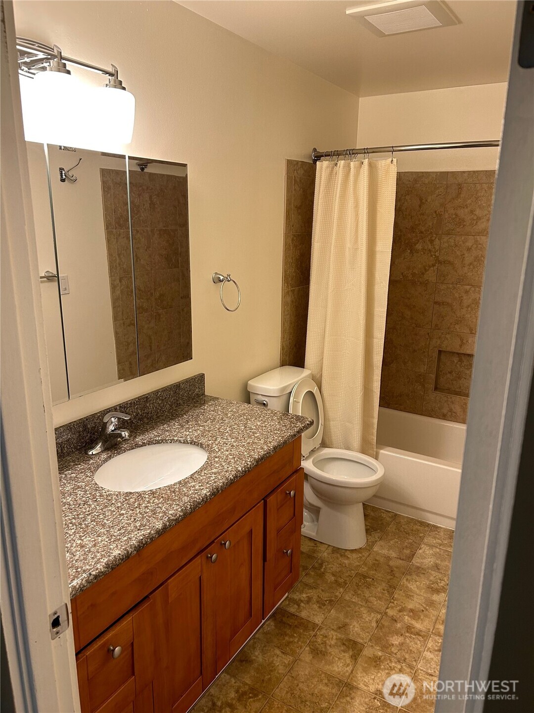 3326 Lombard Avenue #25, Everett, WA 98201