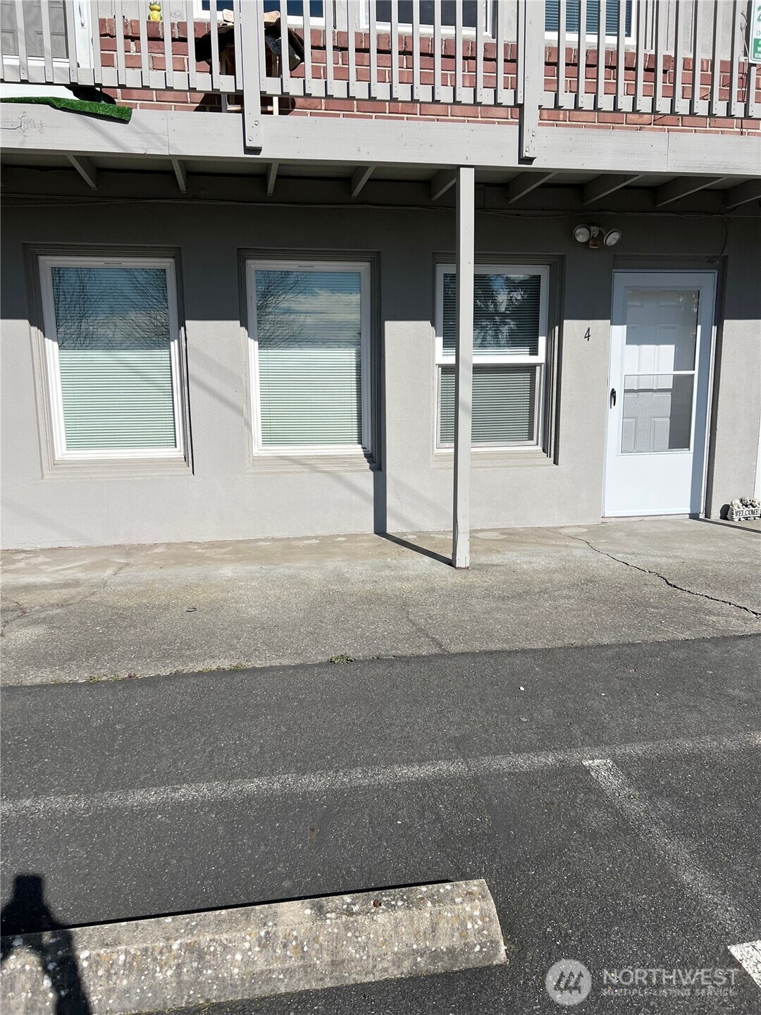 8415 Park Drive #4, Stanwood, WA 98292