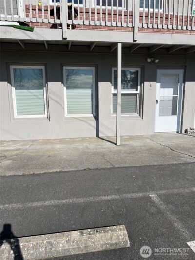 8415 Park Drive #4, Stanwood, WA 98292 - Photo 2