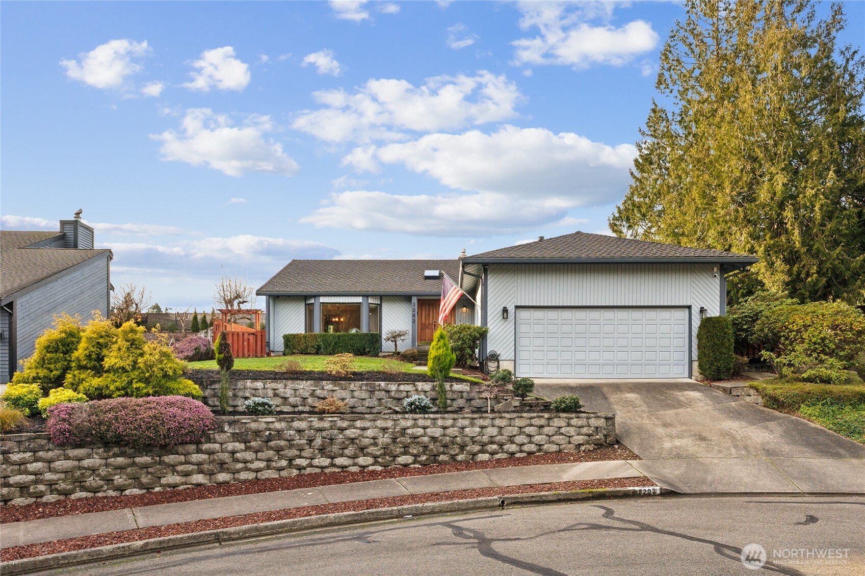 3202 21st Street Pl SE, Puyallup, WA 98374