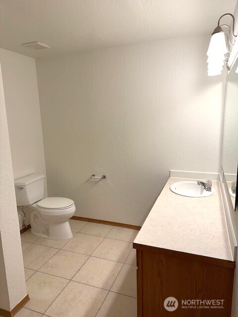 15416 40th Avenue W #27, Lynnwood, WA 98087