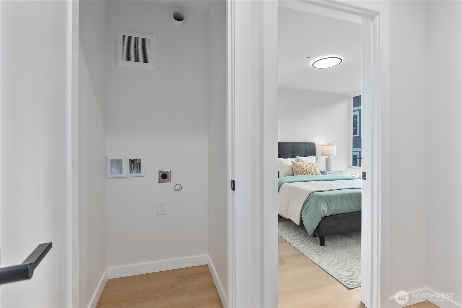 3110 Queen Anne Avenue N, Seattle, WA 98109