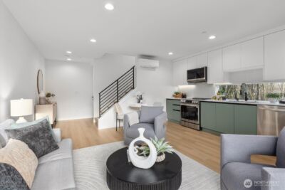 3110 Queen Anne Avenue N, Seattle, WA 98109 - Photo 6