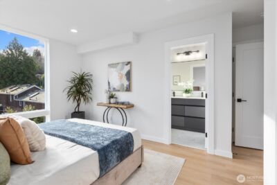 3110 Queen Anne Avenue N, Seattle, WA 98109 - Photo 9