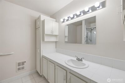 715 N Garden Street #502, Bellingham, WA 98225 - Photo 28