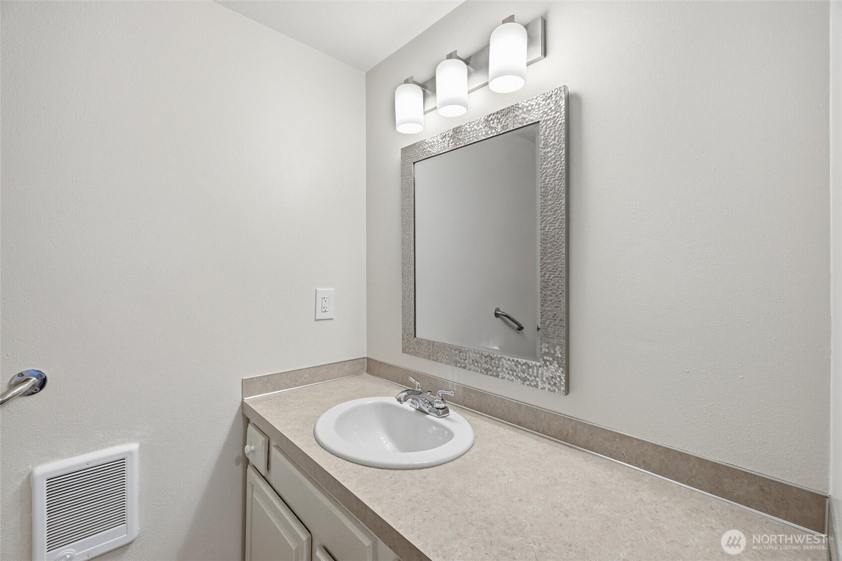 715 N Garden Street #502, Bellingham, WA 98225