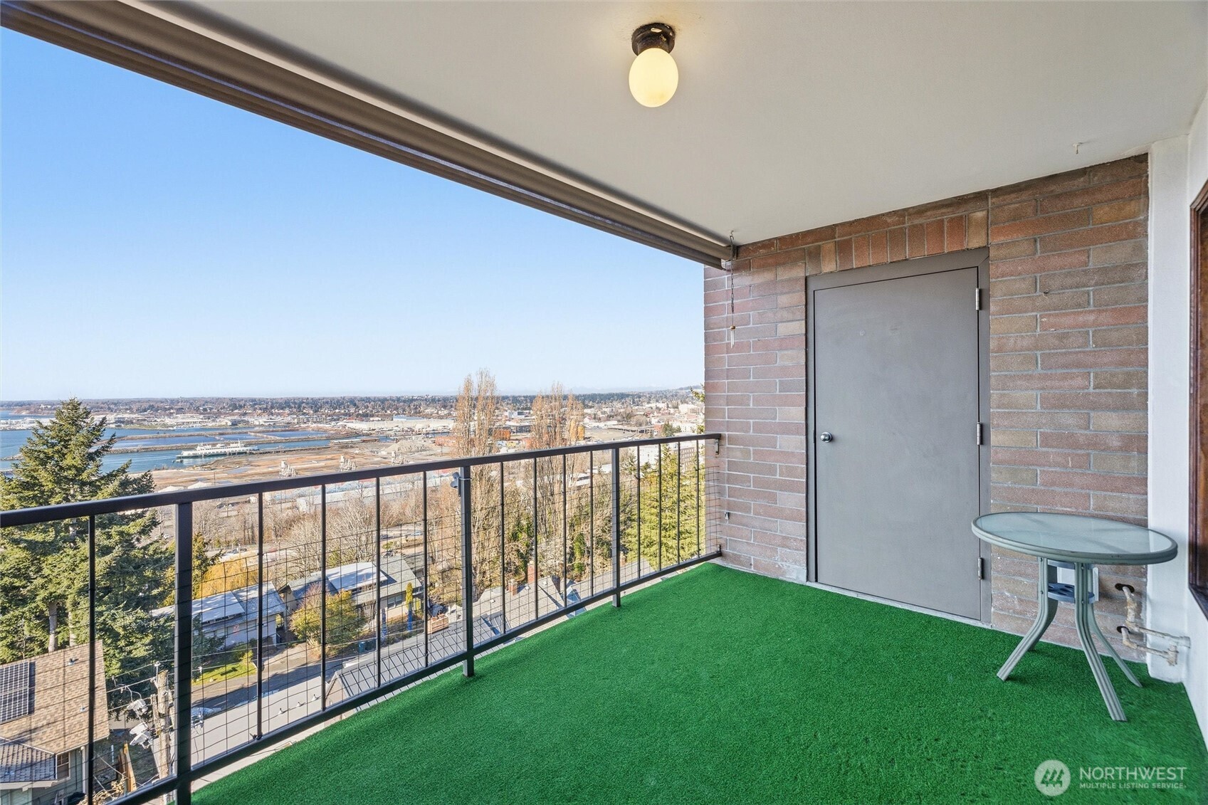 715 N Garden Street #502, Bellingham, WA 98225