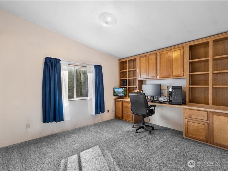 16914 78th Avenue NW, Stanwood, WA 98292