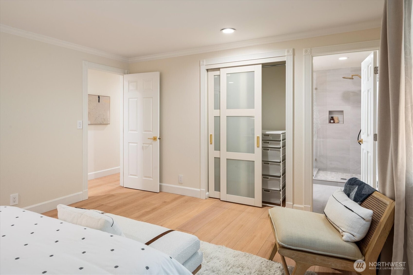 17603 NE 30th Place , Redmond, WA 98052