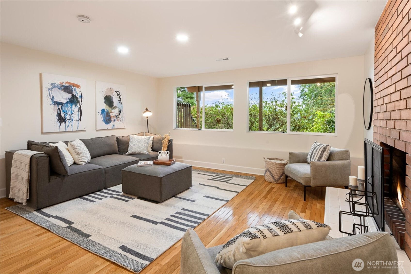 17603 NE 30th Place , Redmond, WA 98052