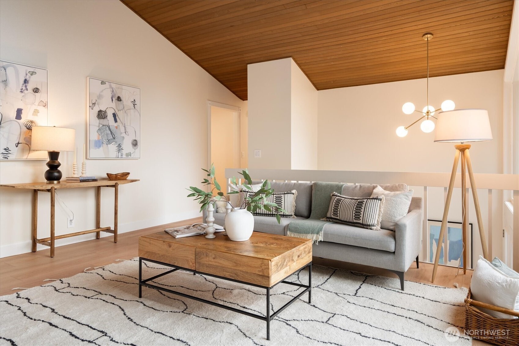 17603 NE 30th Place , Redmond, WA 98052