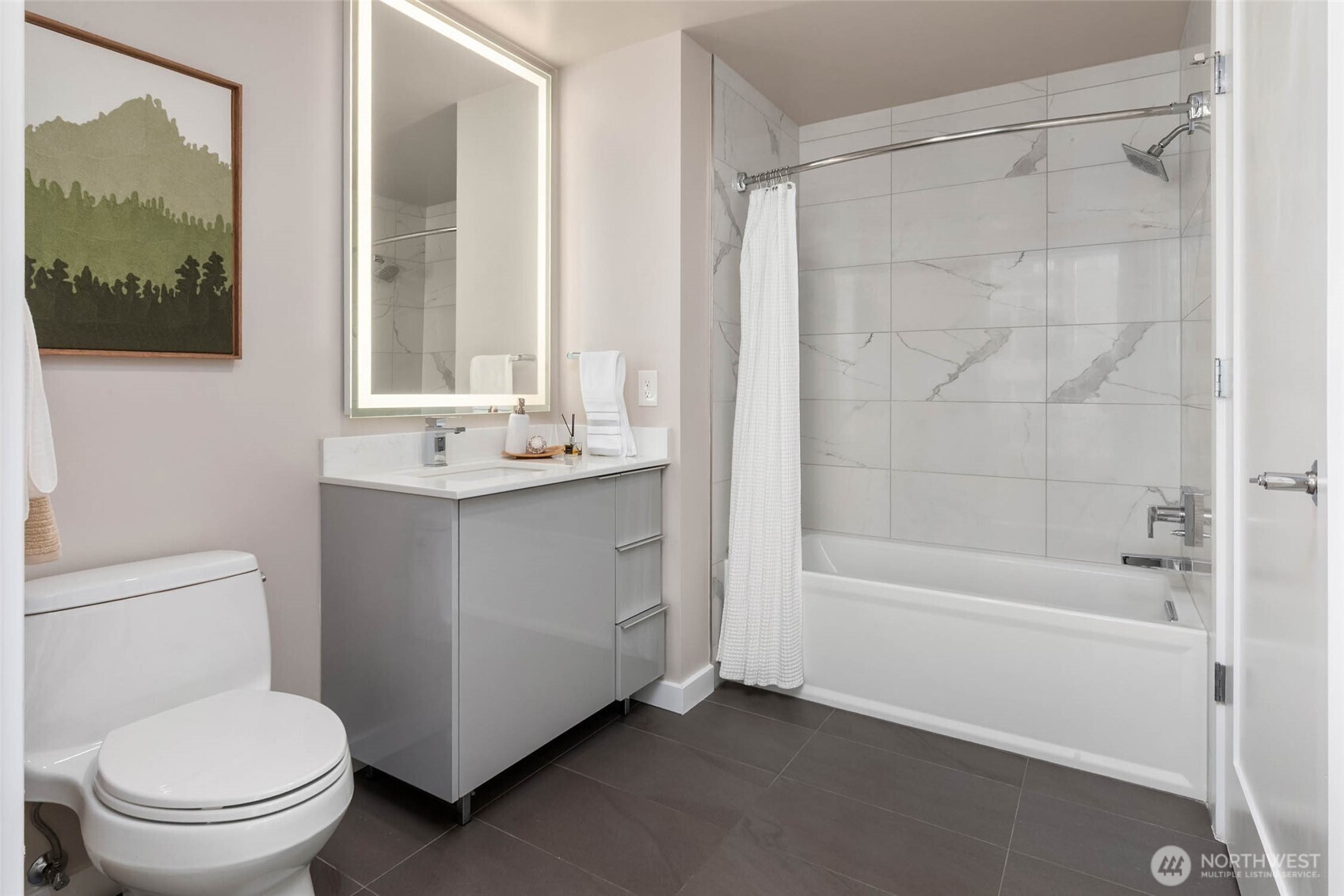 450 S Main Street #311, Seattle, WA 98104