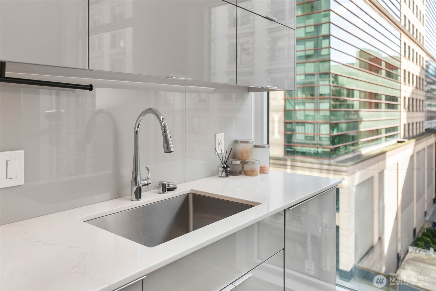 450 S Main Street #311, Seattle, WA 98104