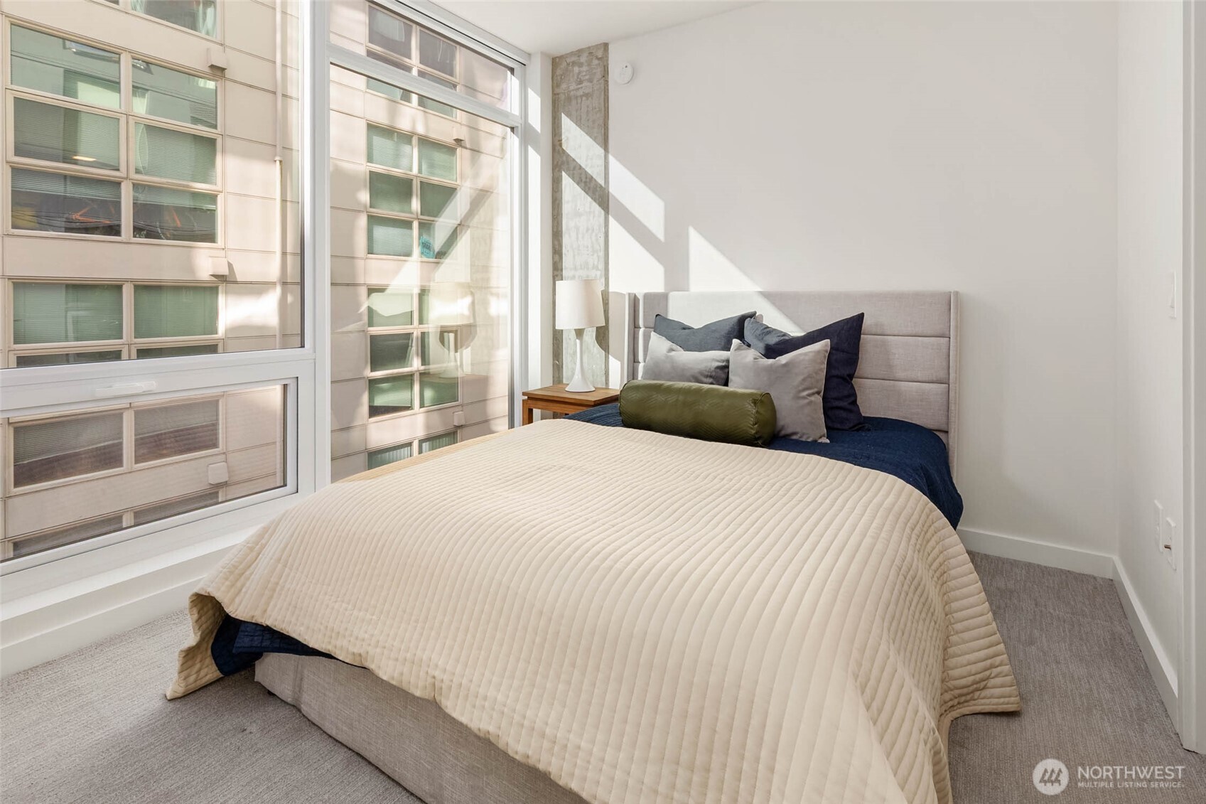 450 S Main Street #311, Seattle, WA 98104