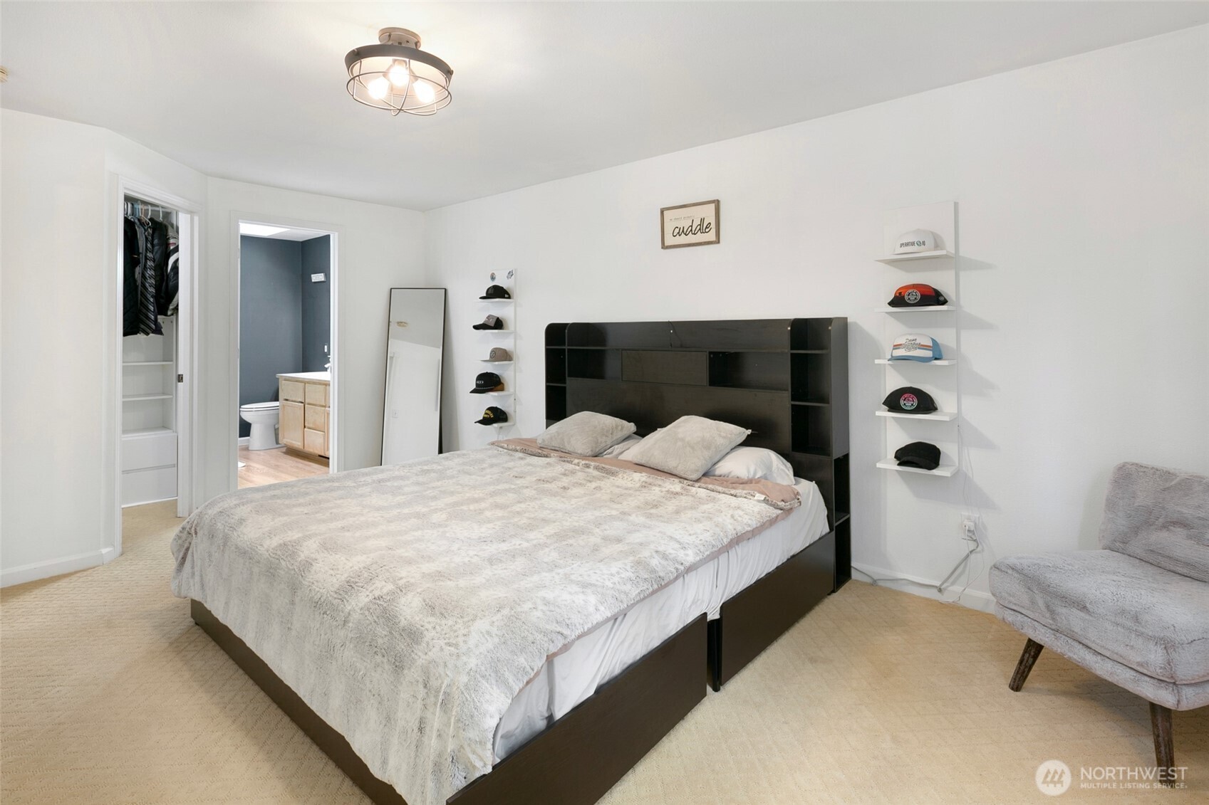 8215 1st Street SE, Lake Stevens, WA 98258-3392