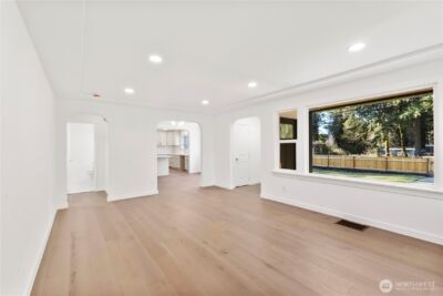 7003 44th Avenue E, Tacoma, WA 98443 - Photo 8