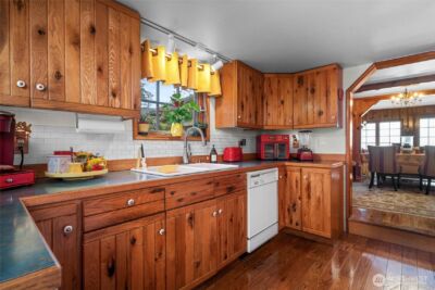 13197 Satterlee Rd , Anacortes, WA 98221 - Photo 4