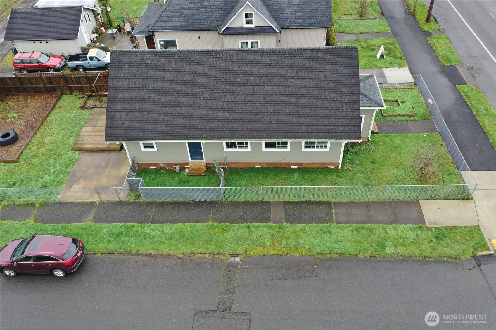 401 Emerson Avenue , Hoquiam, WA 98550