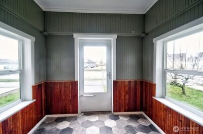 401 Emerson Avenue , Hoquiam, WA 98550 - Photo 4