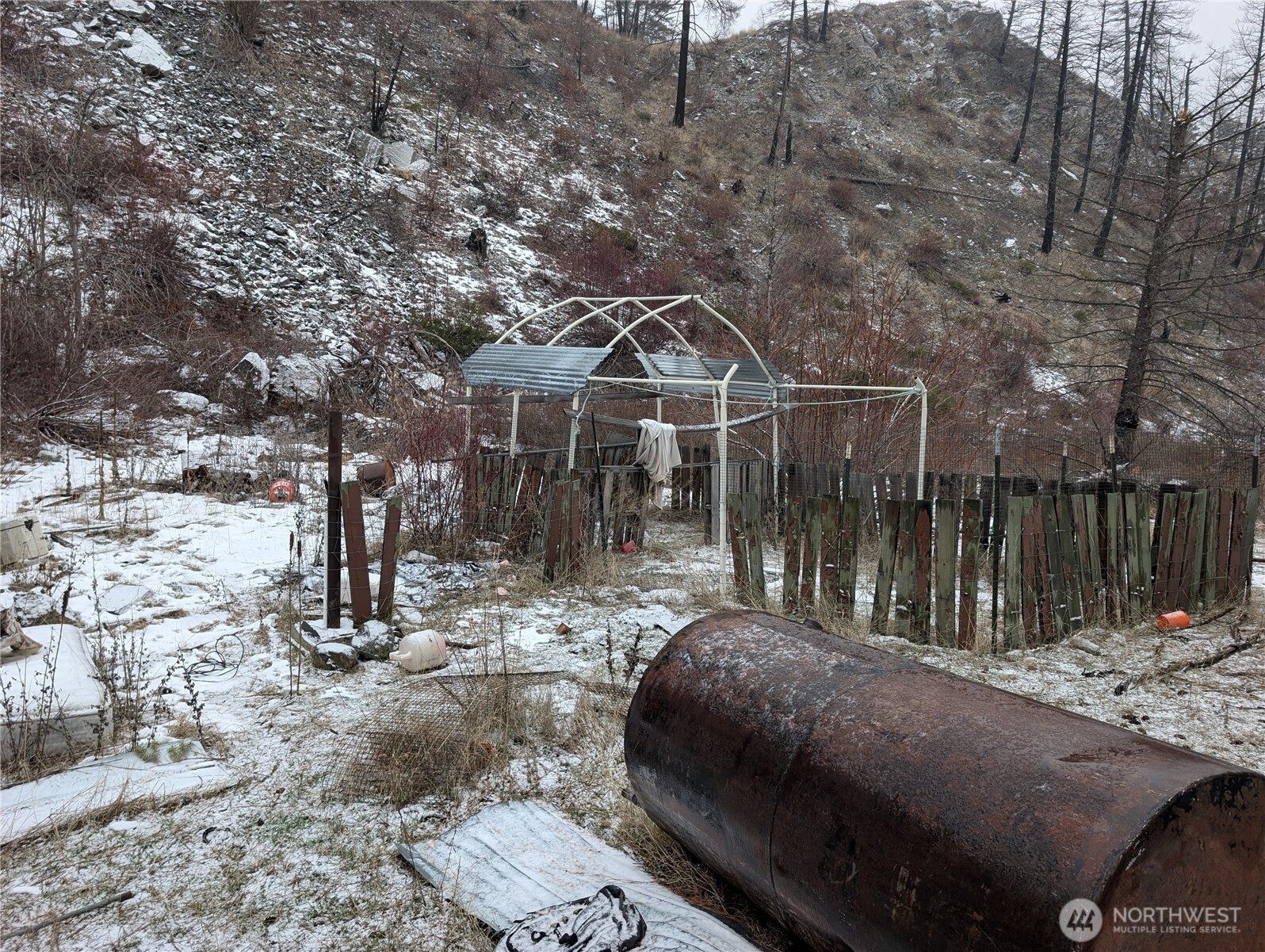 20 Rainbow Road , Oroville, WA 98844