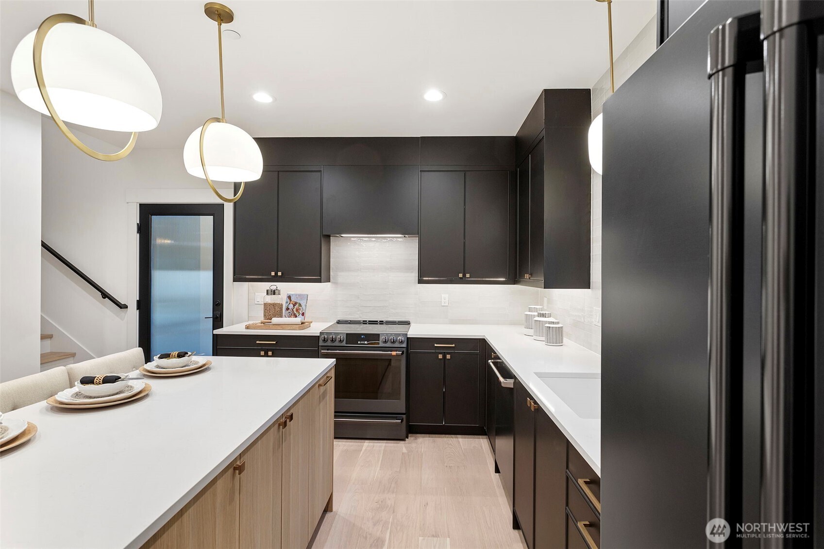 11218 115th Place NE, Kirkland, WA 98033