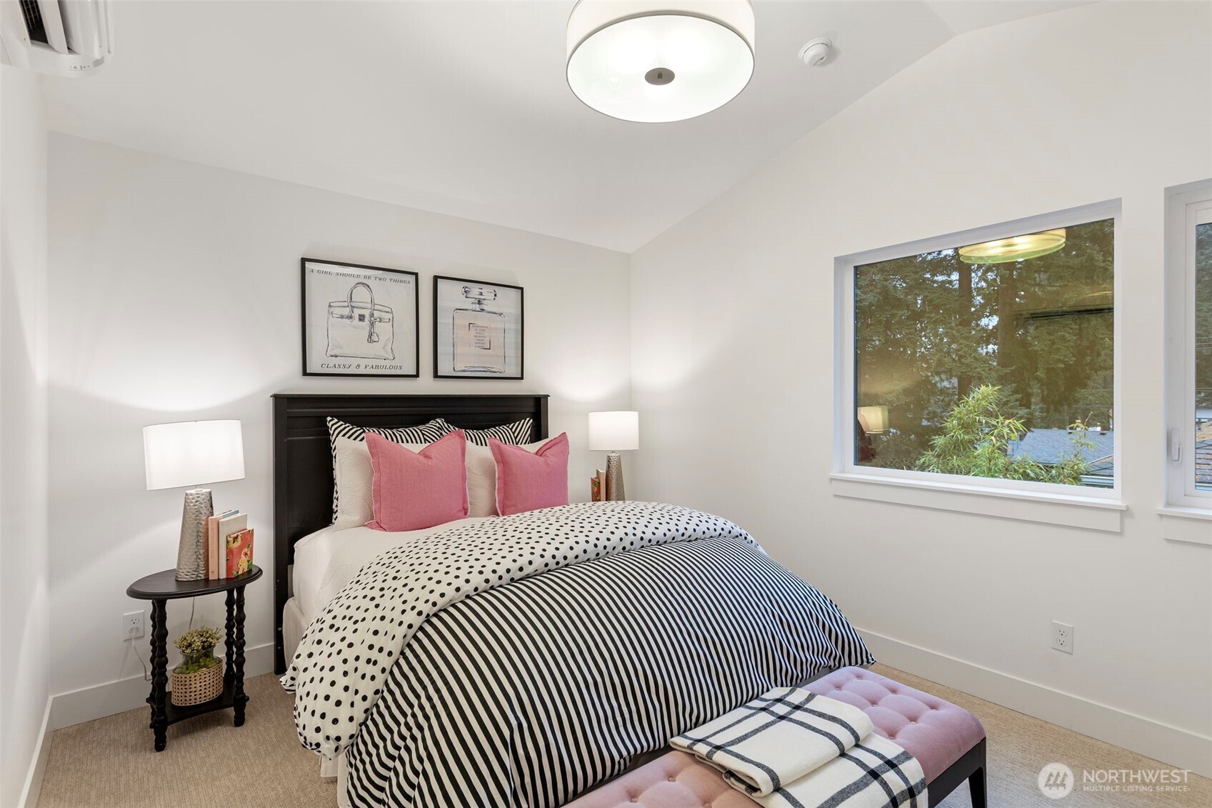 11218 115th Place NE, Kirkland, WA 98033