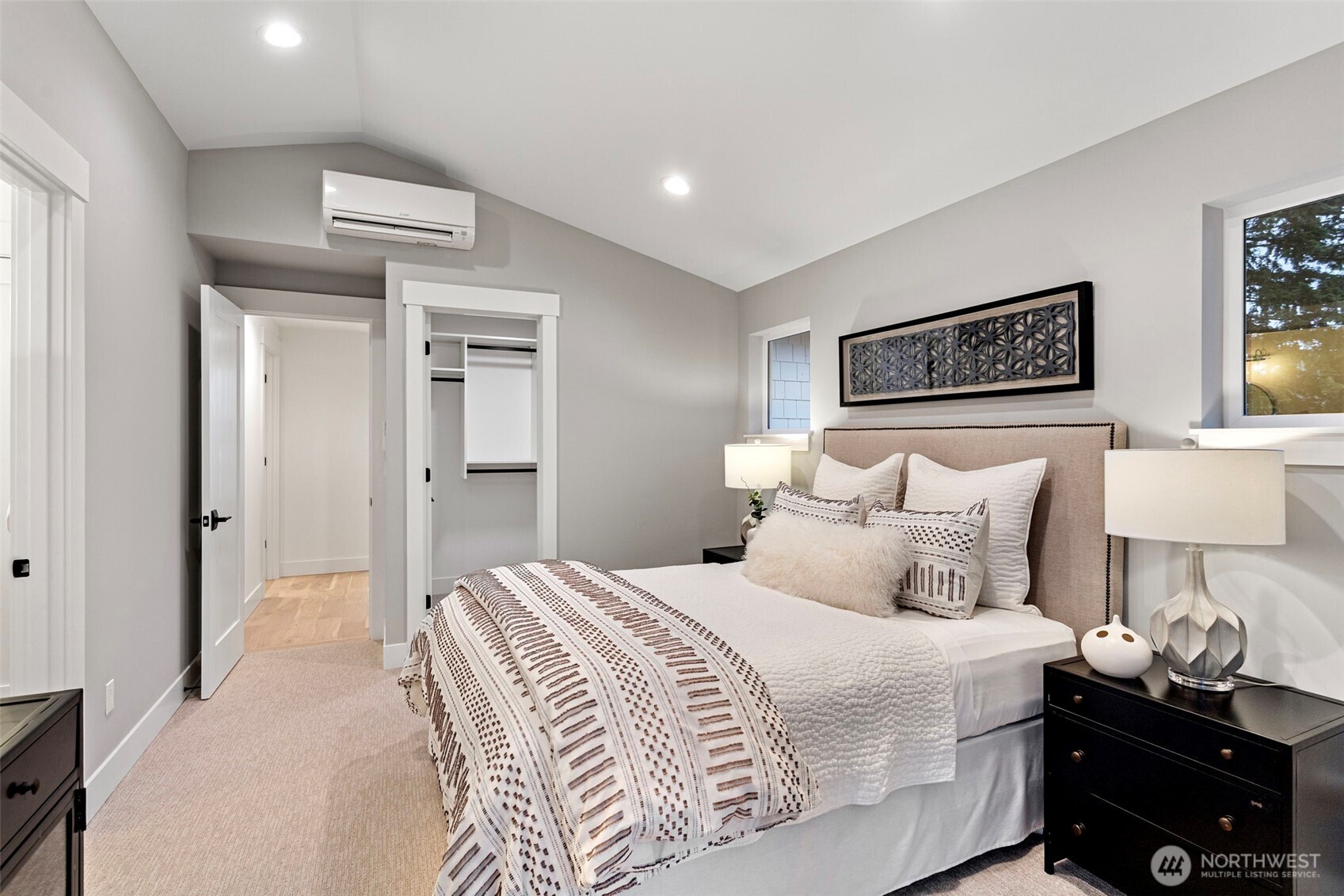 11218 115th Place NE, Kirkland, WA 98033