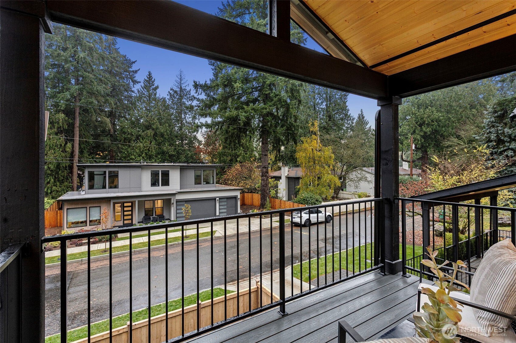 11218 115th Place NE, Kirkland, WA 98033