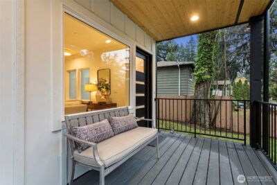 11218 115th Place NE, Kirkland, WA 98033 - Photo 2