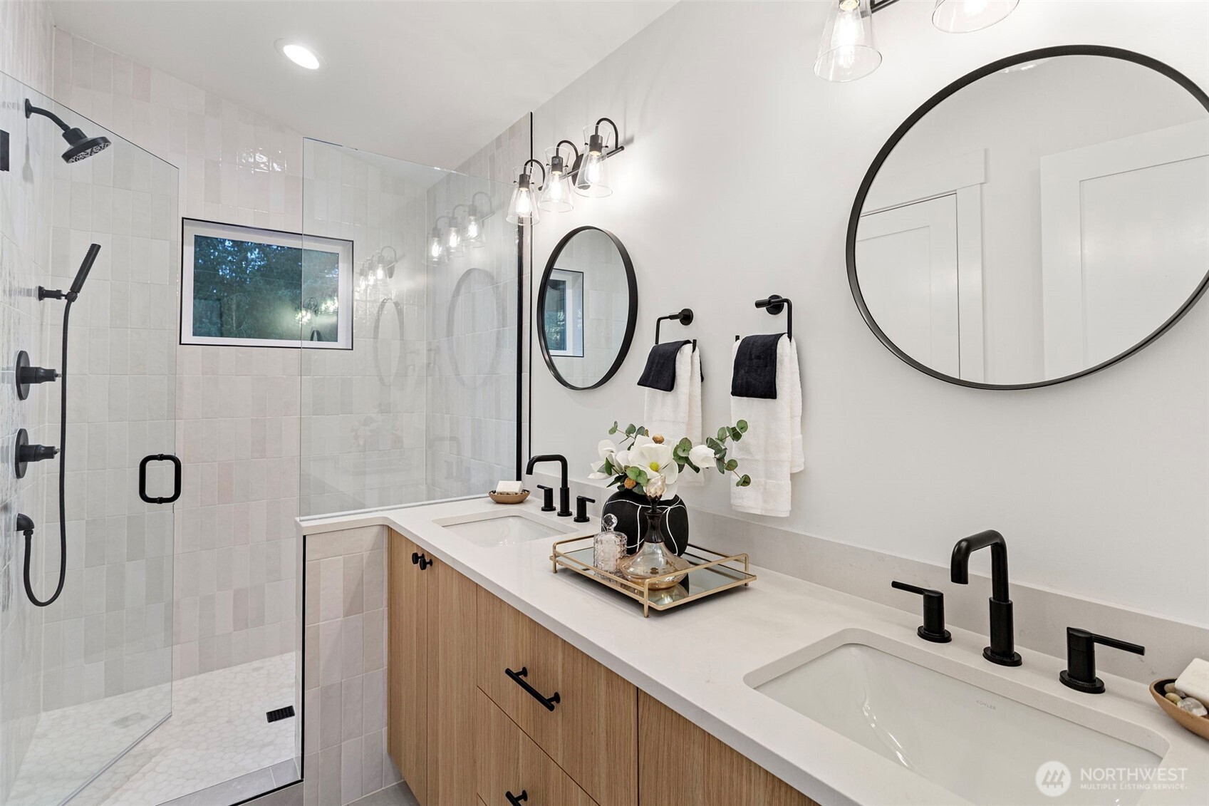 11218 115th Place NE, Kirkland, WA 98033