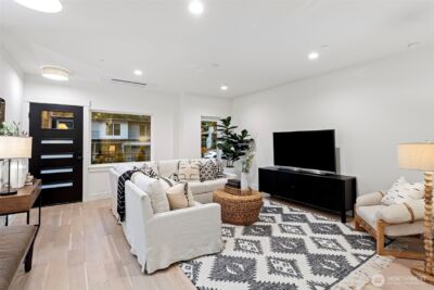 11218 115th Place NE, Kirkland, WA 98033 - Photo 4