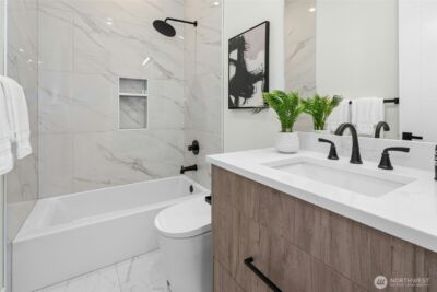 24257 SE 26th Place , Sammamish, WA 98075 - Photo 23