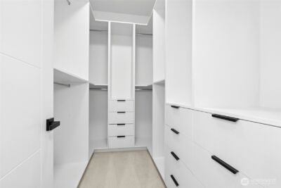 24257 SE 26th Place , Sammamish, WA 98075 - Photo 29