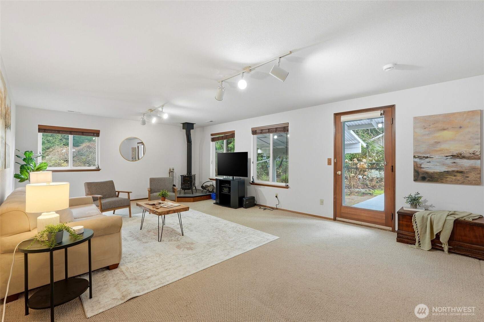 16008 Mink Road NE, Woodinville, WA 98077