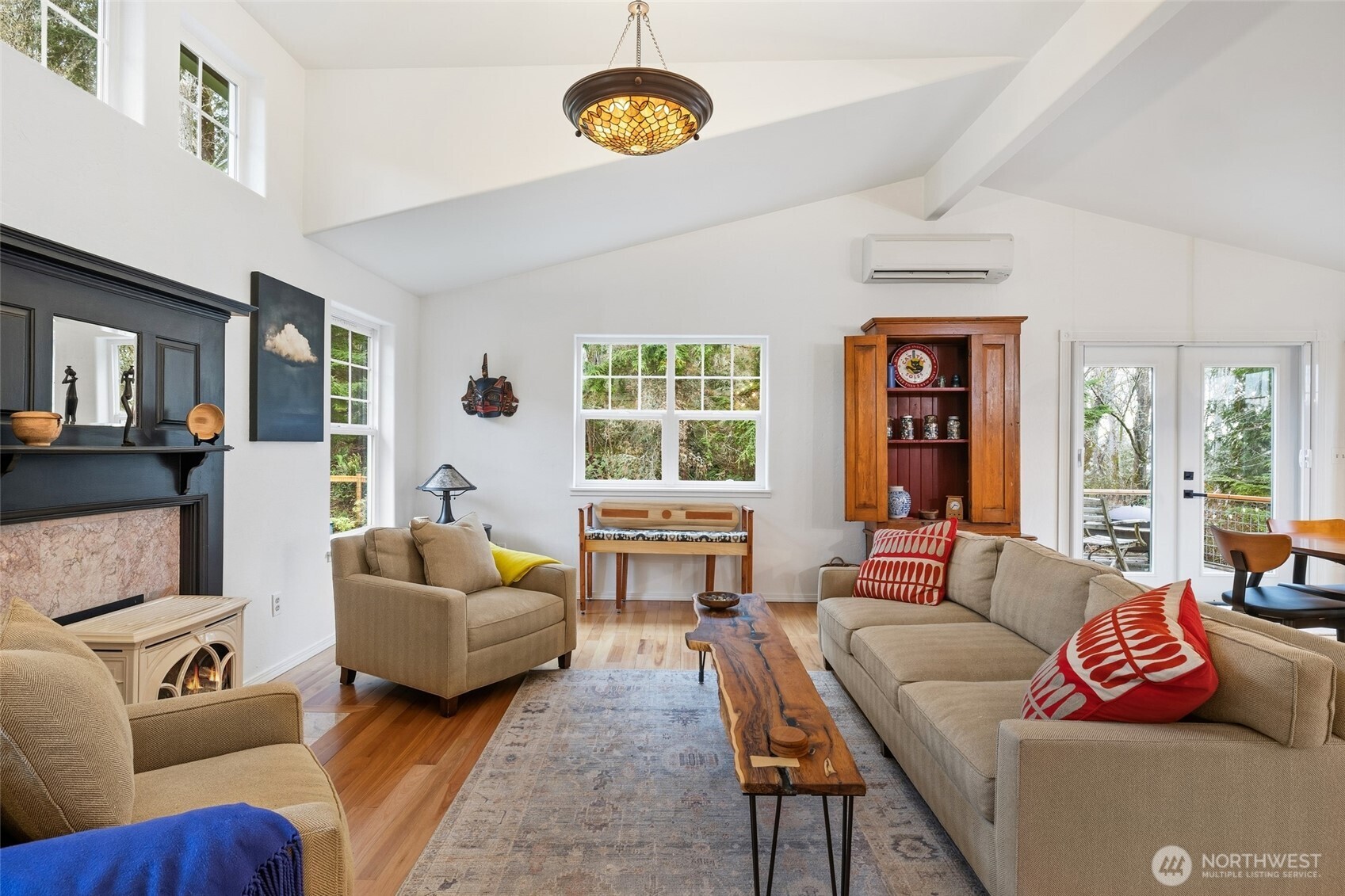 7440 S Eagle Glen Lane , Clinton, WA 98236