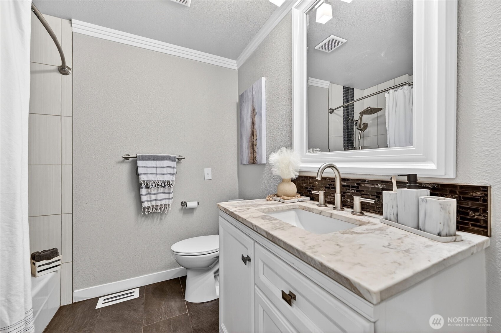 9620 116th Street SW, Lakewood, WA 98498