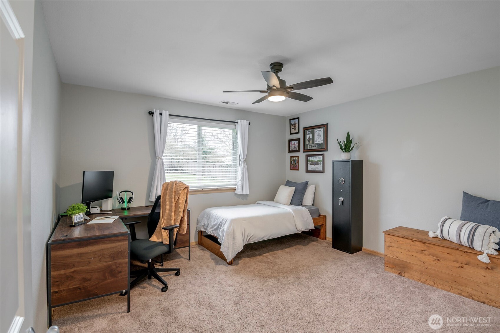 16669 Rainier View Drive SE, Yelm, WA 98597