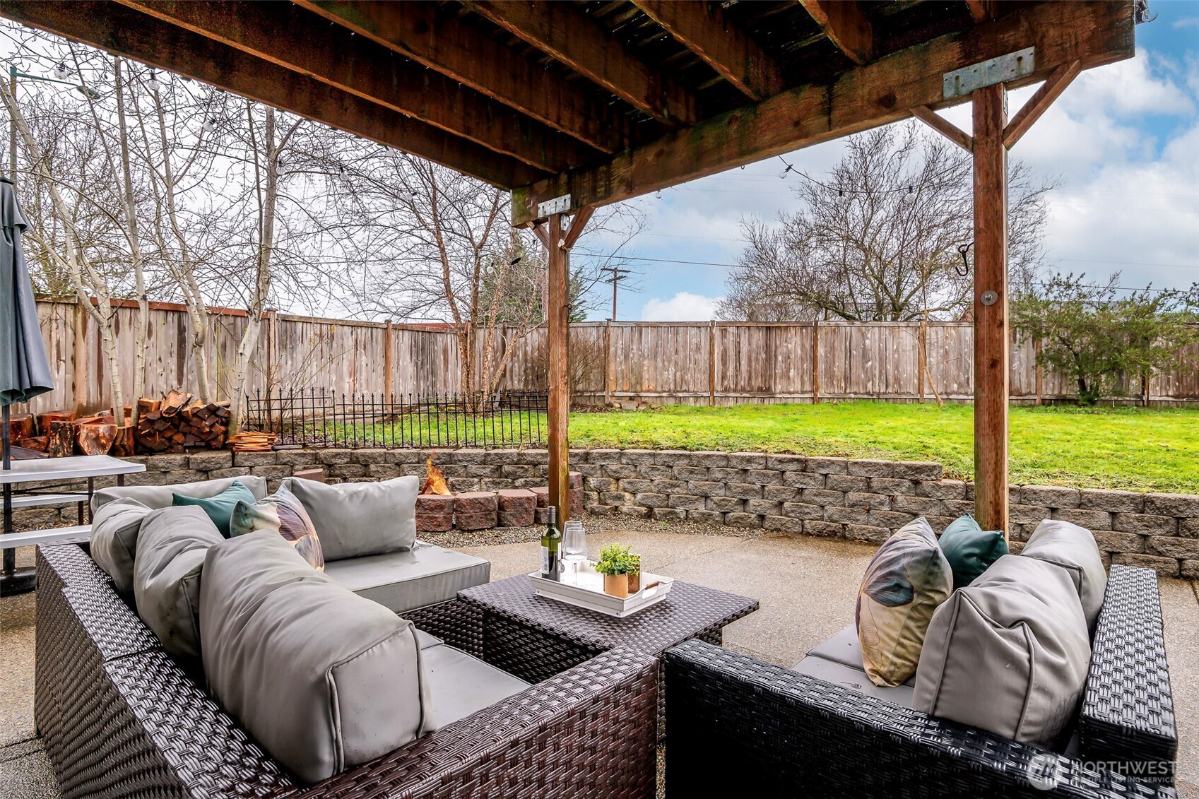 16669 Rainier View Drive SE, Yelm, WA 98597