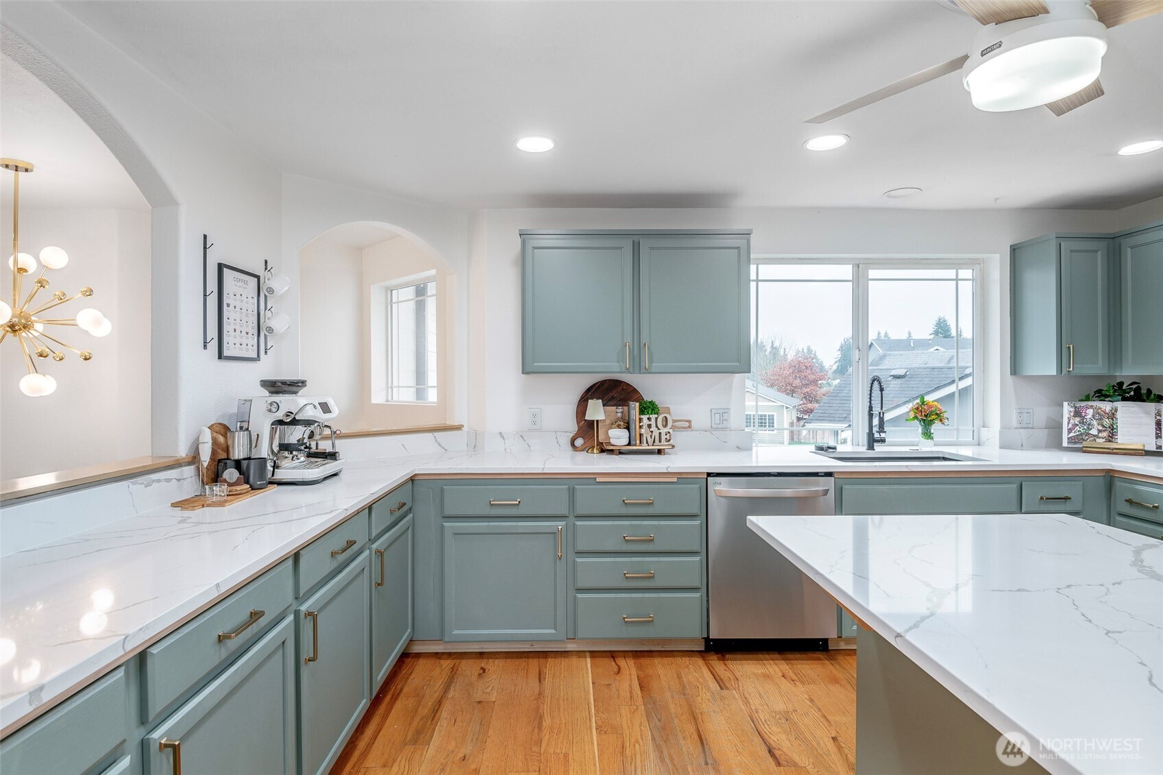 16669 Rainier View Drive SE, Yelm, WA 98597