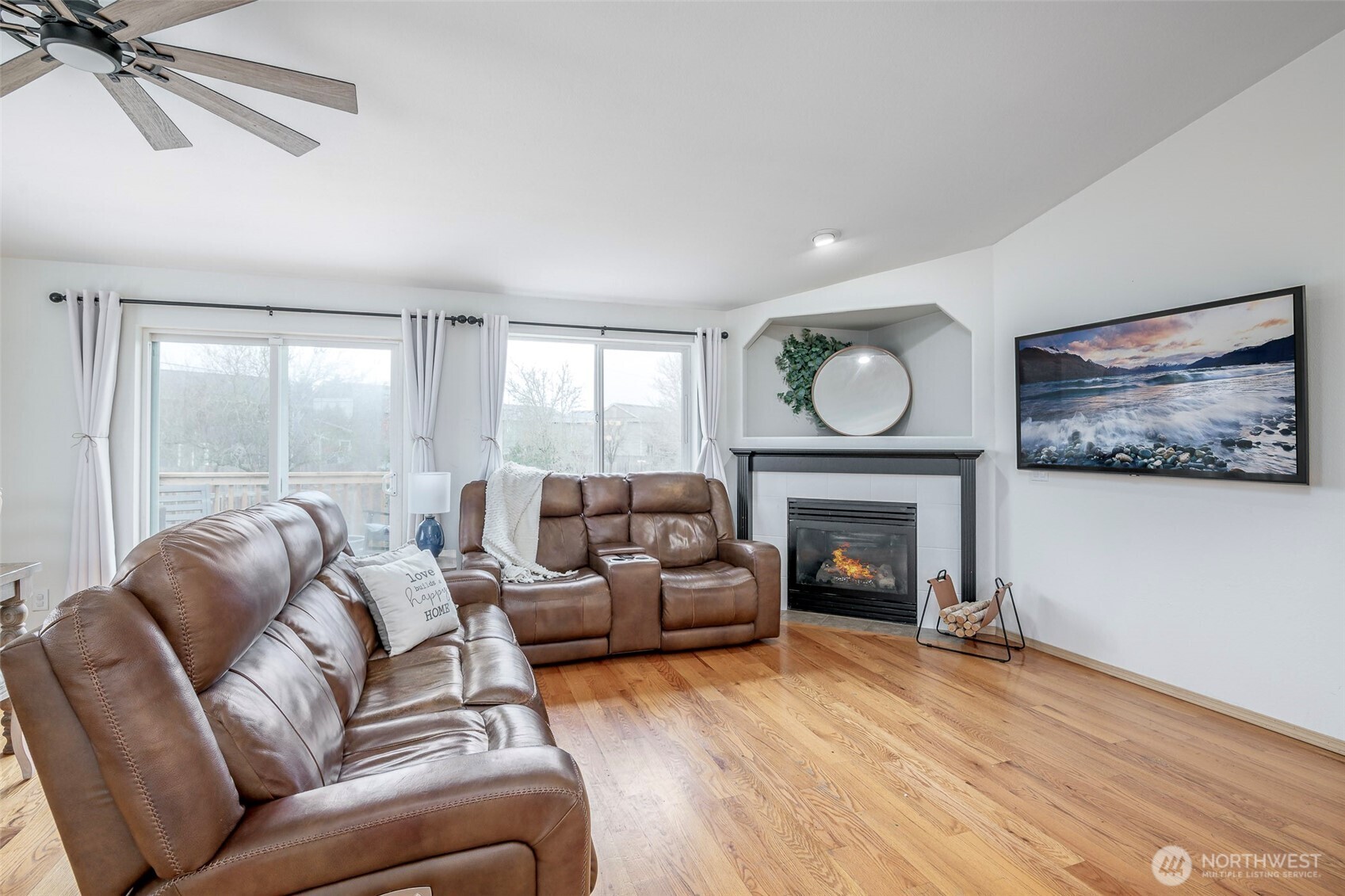 16669 Rainier View Drive SE, Yelm, WA 98597